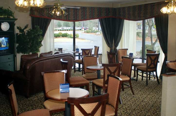 Motel 6 Fayetteville - I-95 Restaurant foto